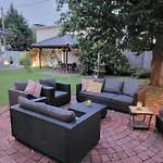 Am Saalebogen Mit Gartenterrasse, Grillkamin Und Freie Parkplaetze * Rudolstadt
