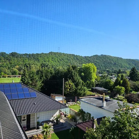 Lejlighed Am Saalebogen Mit Gartenterrasse, Grillkamin Und Freie Parkplaetze *