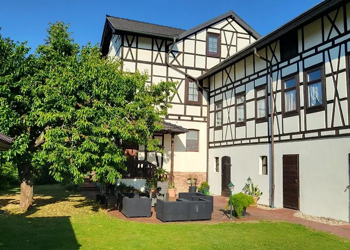Am Saalebogen Mit Gartenterrasse, Grillkamin Und Freie Parkplaetze Rudolstadt